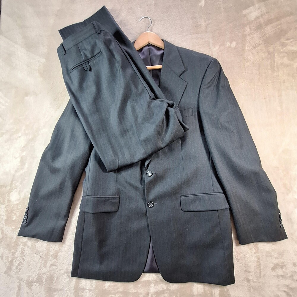 Jones New York Suit Mens 44L Charcoal Wool Herringbone Single Vent Pleated 36x30